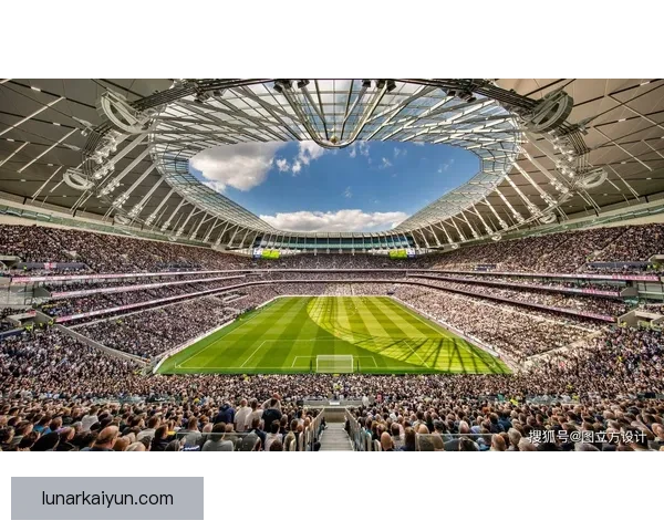 足球之星：探秘绿茵场上的传奇与荣耀，展现球员们的奋斗和成就。