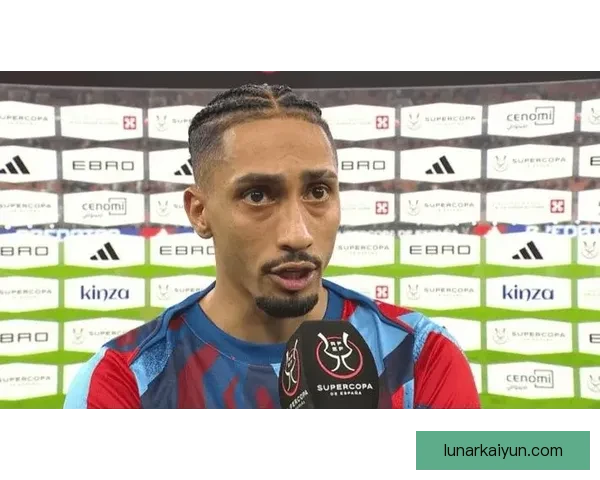 拉菲尼亚在国家德比中表现出色,进球状态回暖值得关注 拉菲尼亚在国家德比中表现出色,进球状态回暖值得关注